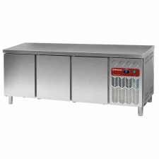 Table frigorifique, ventilée, 3 portes EN 600X400 - 550 L