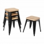 Tabourets bistro bas en acier noir avec assise en bois (lot de 4)