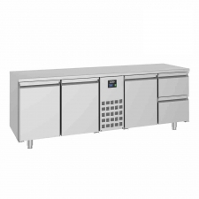 Table réfrigérée 3 portes et 2 tiroirs monoblock Energy line 700